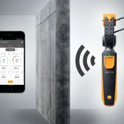 Clamp Thermometer Operated Via Smartphone